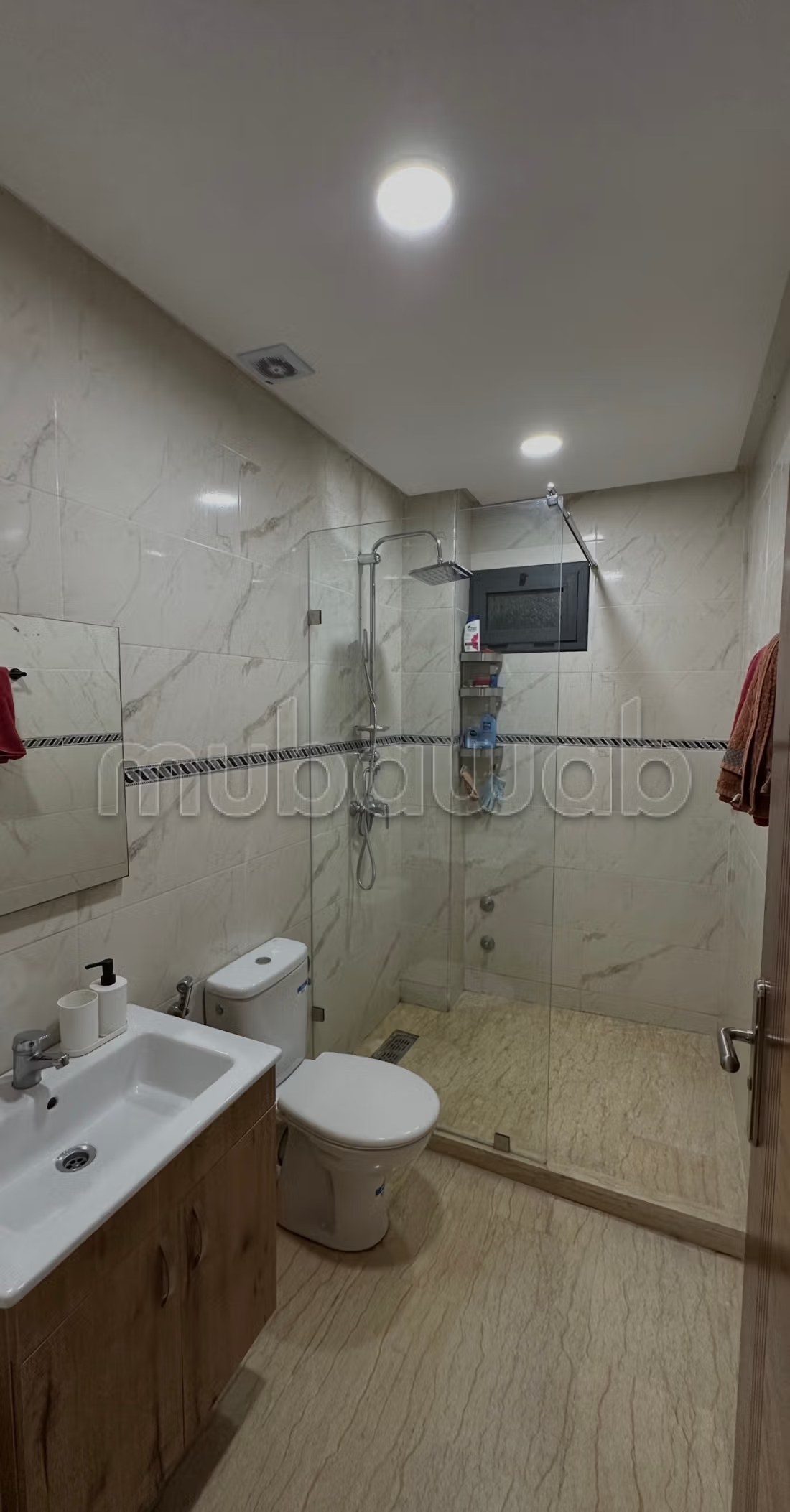 Appartements à louer à Aïn Sebaâ. 3 pièces. Avec garage et ascenseur - Photo 4