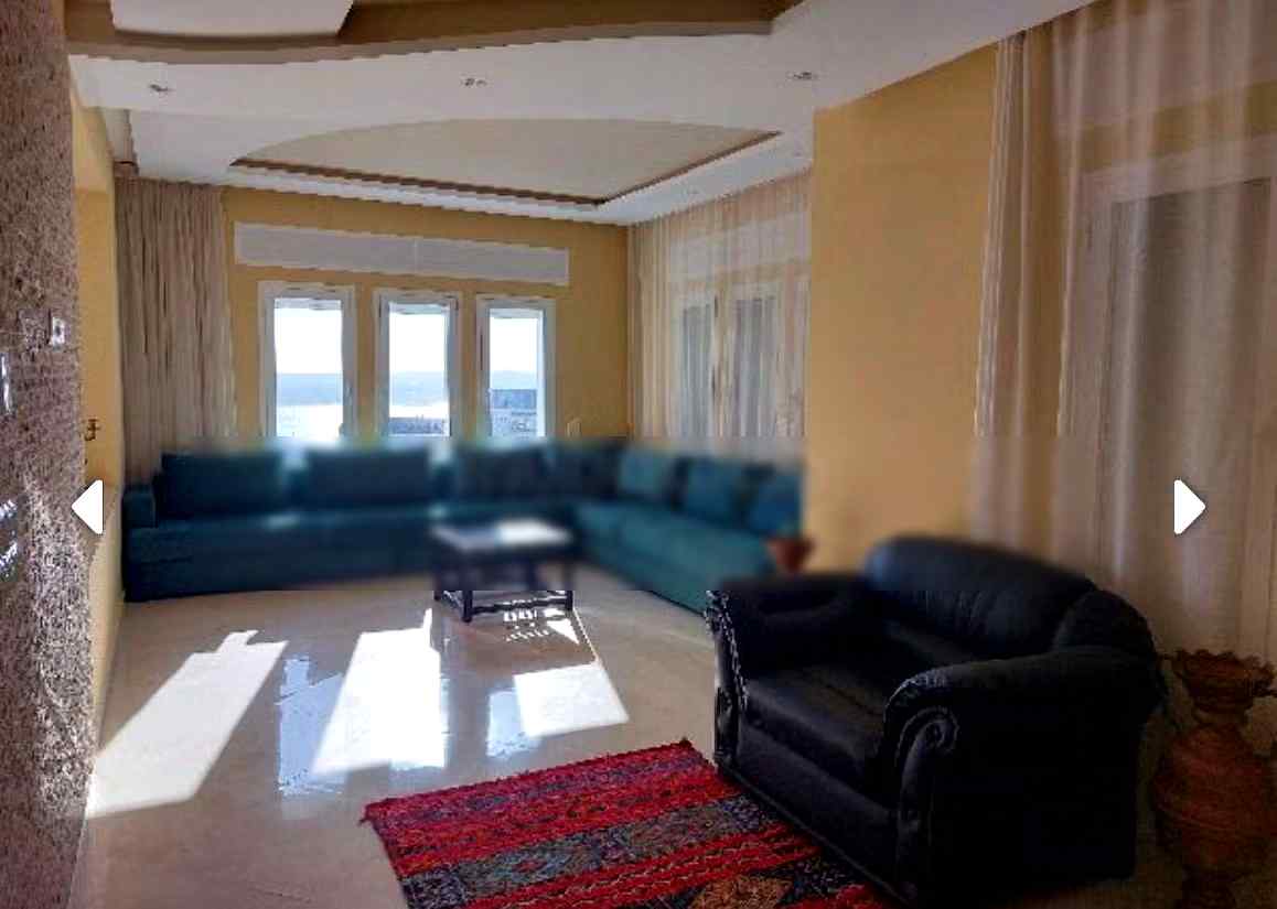 Magnifique villa à louer pour vos vacances à Sania. 5 chambres agréables. Vue exceptionnelle sur la mer, chauffage central