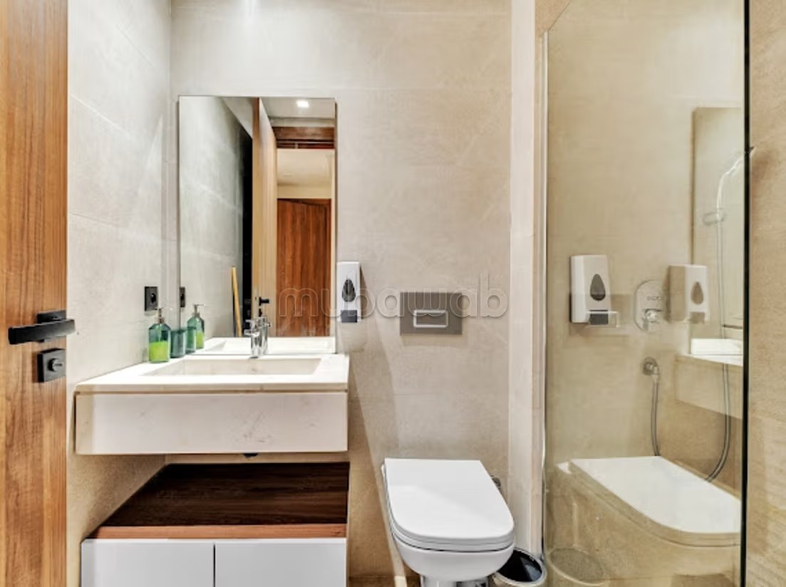 Location saisonnière à Plateau Al Batha. 1 belle chambre. Double vitrage et chauffage central - Photo 12