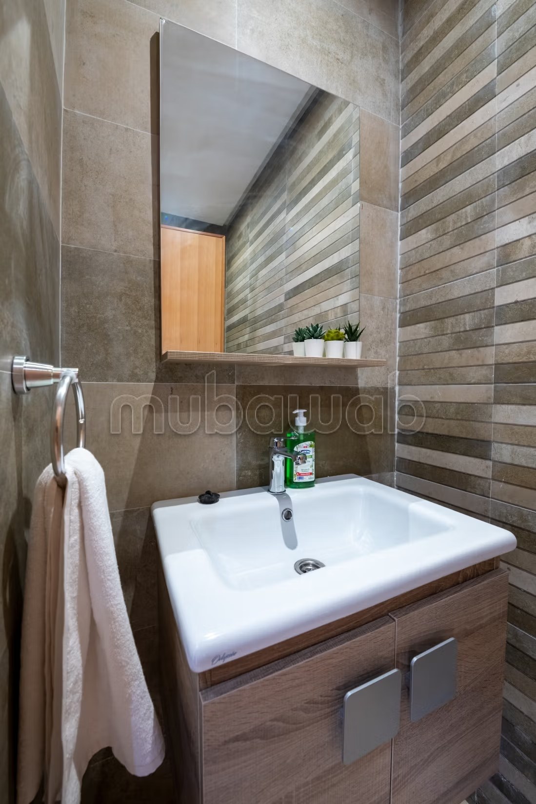 Central & Modern 2 Bedrooms/Hassan Tower/Balcony - Photo 15