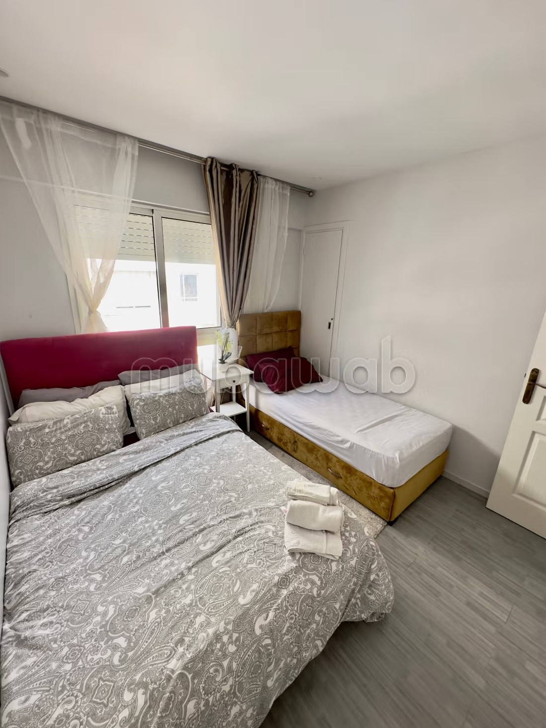 Location d'un appartement à Bourgogne Est. Superficie 55 m². Salon traditionnel marocain, résidence sécurisée - Photo 5